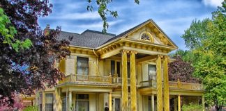Zaleca się obiektywne oko architekta Zaleca się obiektywne oko architekta