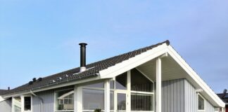 Jak pomalować lakierem bezbarwnym?