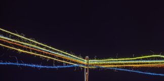 Z której strony podłączyć bezpiecznik?