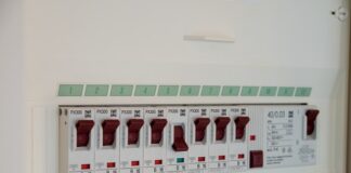 Ile kosztuje wymiana bezpieczników w samochodzie?