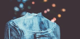 Czym grozi jazda z uszkodzoną poduszka silnika?